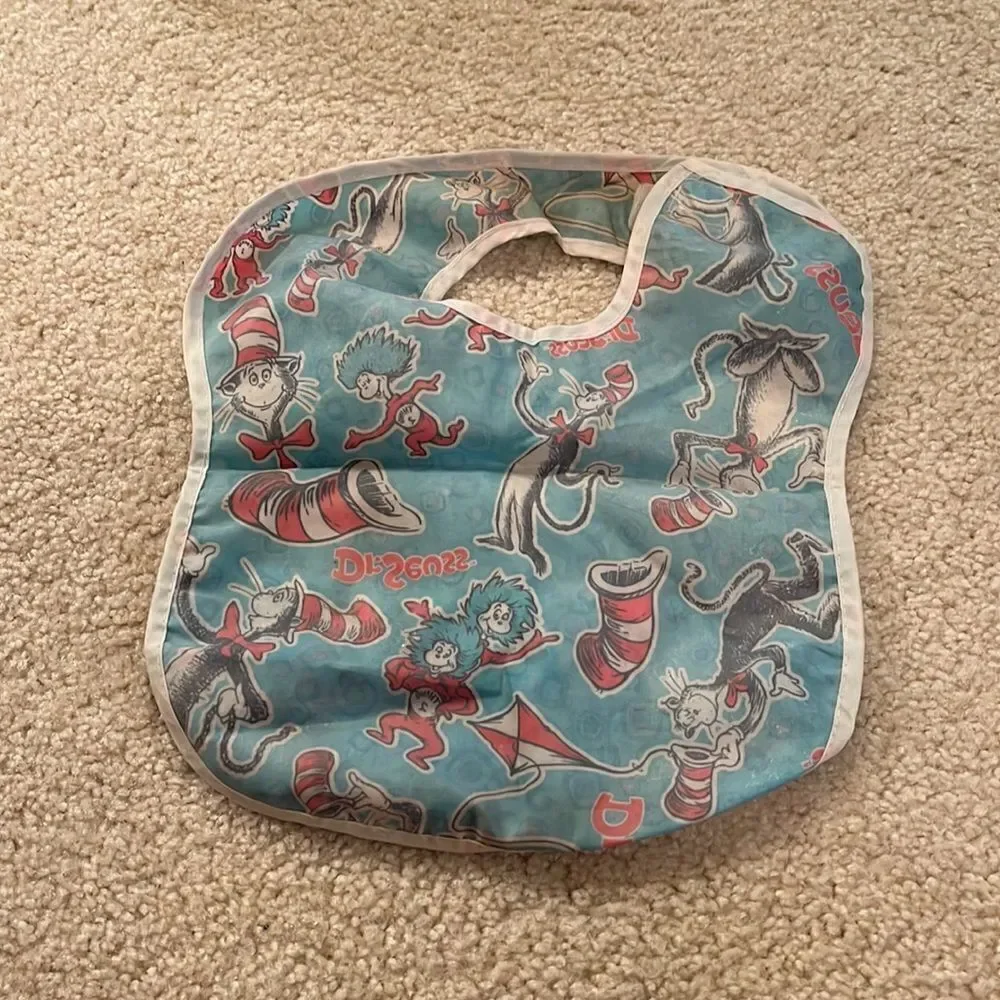 DR SEUSS BABY BIB BY BUMPKINS